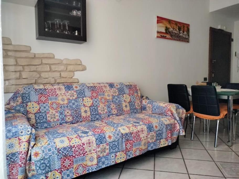 Intero Appartamento A Nord Di Milano Брессо Экстерьер фото